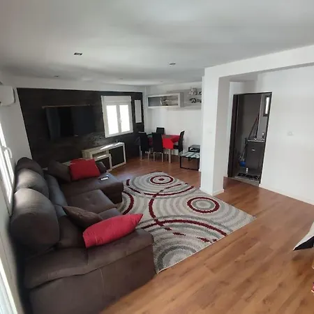 Cerca De Basilica De Pilar Daire *